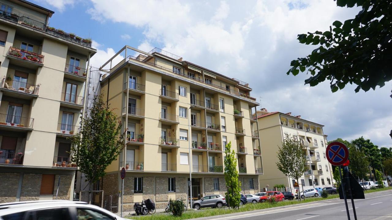 Arno River View Apartment Terraces, Free Parking Флоренция Экстерьер фото